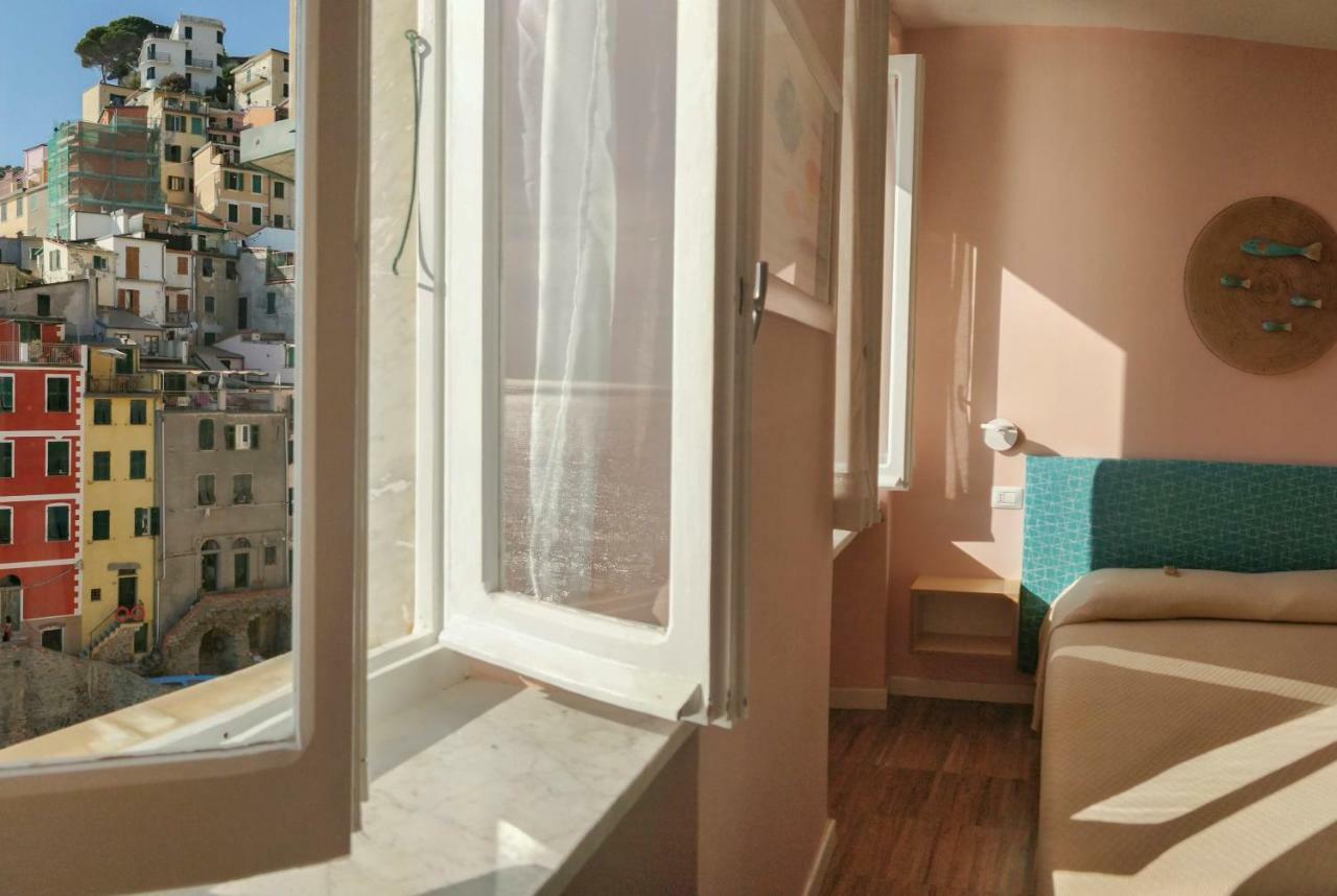 Ai Pesci Room Rental Riomaggiore Buitenkant foto